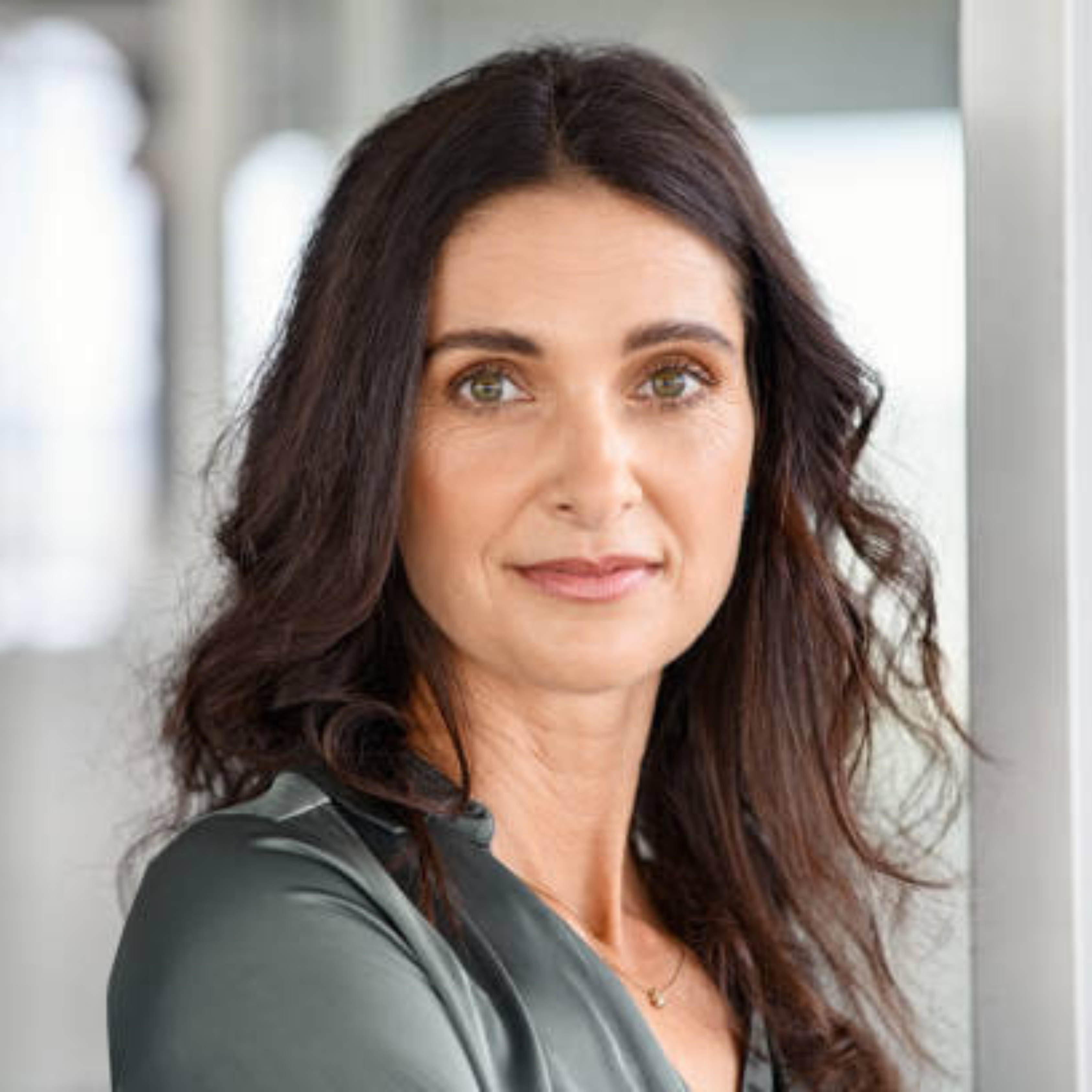 <em>Aisha K., Dubai, UAE</em>